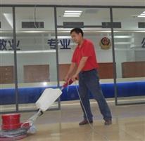 上海環(huán)球保潔服務(wù) 專業(yè)清潔，構(gòu)筑潔凈都市新標(biāo)桿
